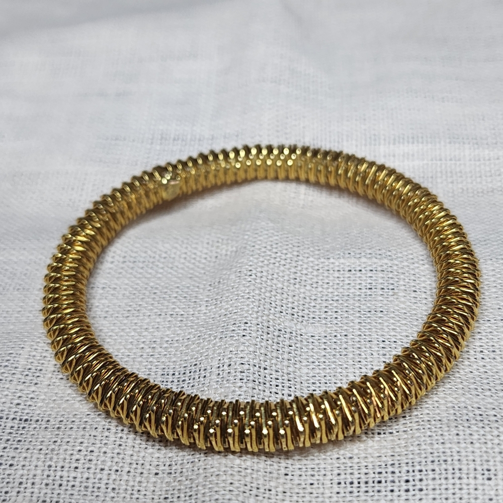 Vintage Bracelet Mesh Wire Gold Tone Medieval Style 80s